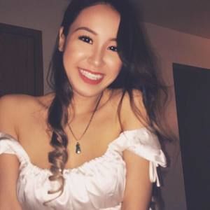 Meet your Posher, Chloe